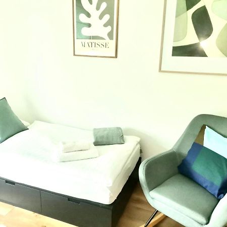 Baltic Riviera Apartments - Garden Sanctuary Retreat 格但斯克 外观 照片