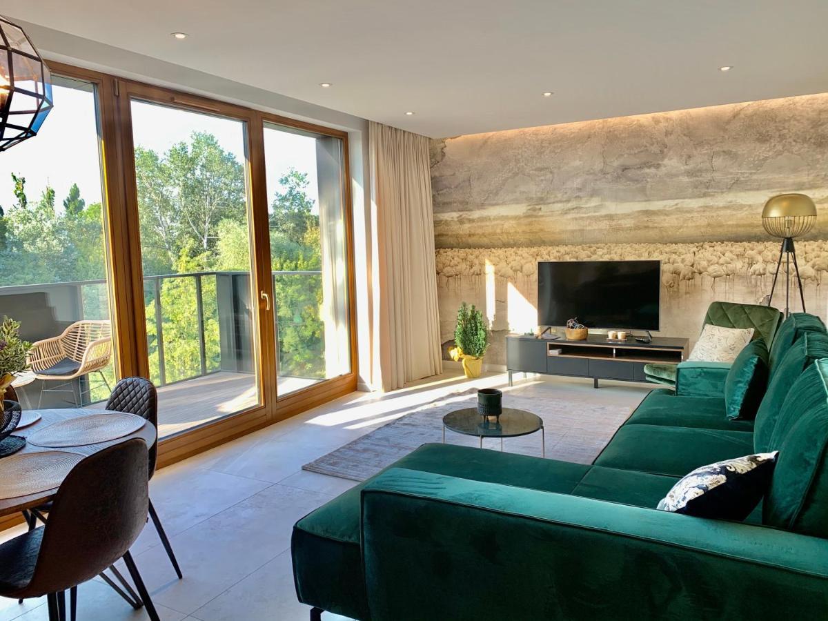 Baltic Riviera Apartments - Garden Sanctuary Retreat 格但斯克 外观 照片